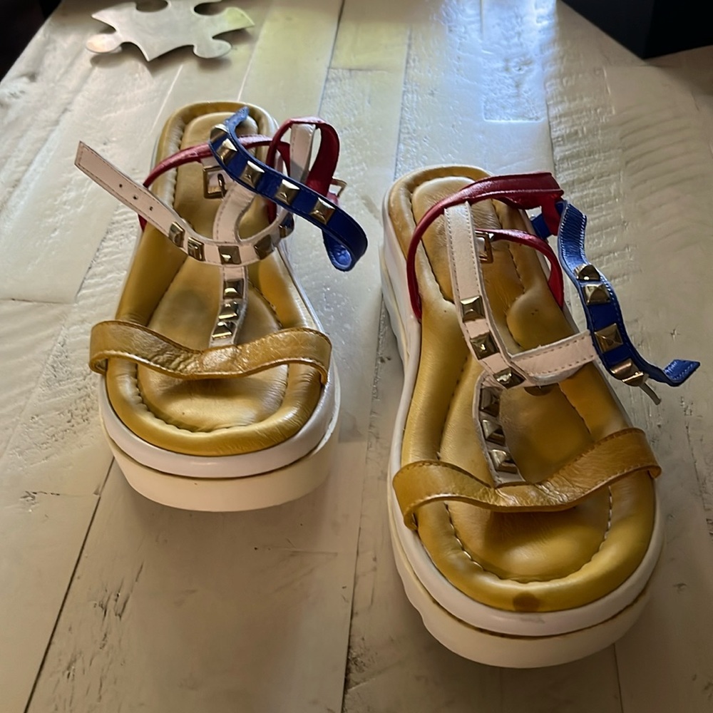 Summery sandal
